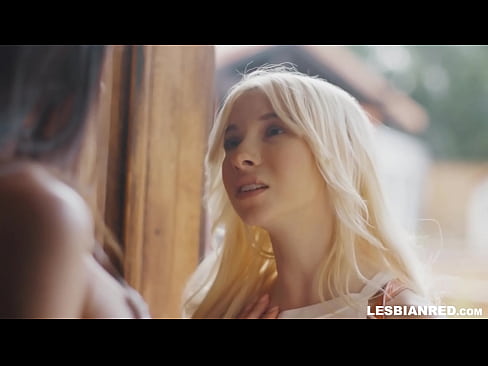 ❤️ Nighean a 'tighinn dhachaigh beagan mhìosan an dèidh sin agus a' crìochnachadh suas ag ithe a h-stepmom's pussy Bhidio porn  aig gd.hochu-sex-tomsk.ru ☑